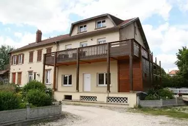 Aamiaismajoitus (B&B) Chambres D Hôtes & Gîtes La Paysanne