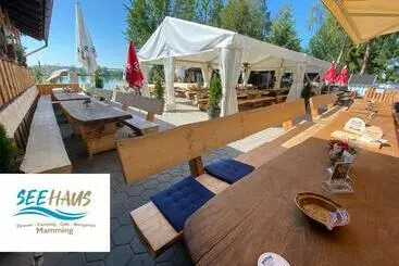 Seehaus Mamming   Hotel   Schlaffässer   Biergarten   Camping