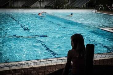 فندق Sarca Lodge Val Rendena