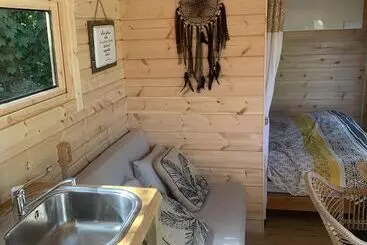 Les Cabanes De Warincthun