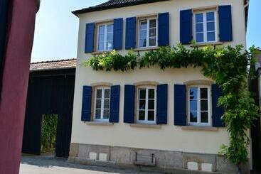 פנסיון Gästehaus & Weingut Gehrig