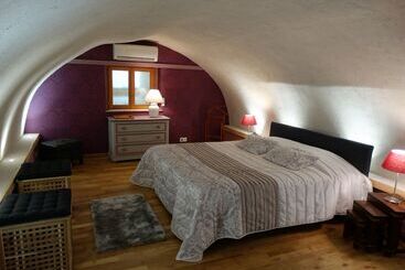 Пансион Chambre D Hotes Girolles Les Forges