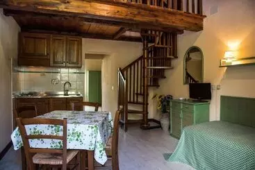 Residenssi Villaggio Innamorata   Villa Quintavalle