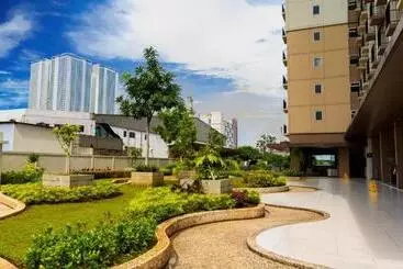 호텔 Azalea Suites Cikarang By Jayakarta Grup