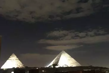 ペンション The View Pyramids