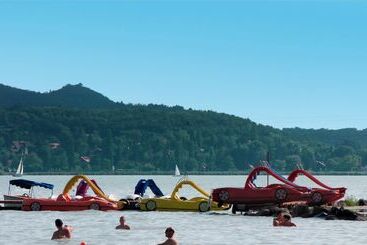 Hotel Happy Camp Mobile Homes In Füred Camping