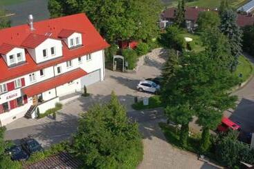 Gasthof Krone Hotel & Restaurant