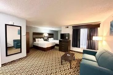 Отель Mainstay Suites Madison Airport