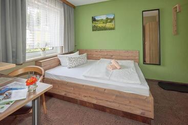 فندق صغير Gasthaus Stollmühle