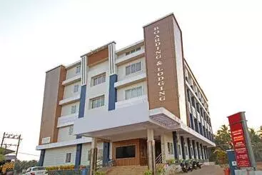 Hotel Ambika International Byndoor