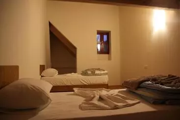 Hotel Bujtina Polia
