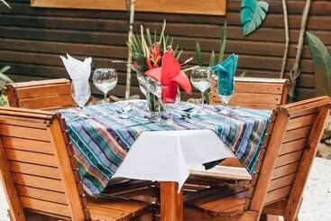 ホテル Mariposa Jungle Lodge