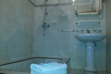 Szálloda Paradise Resort Lake Bosomtwe