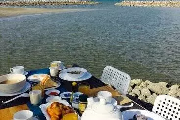 Hotelli Chomtalay Resort At Had Chaosamran Beach