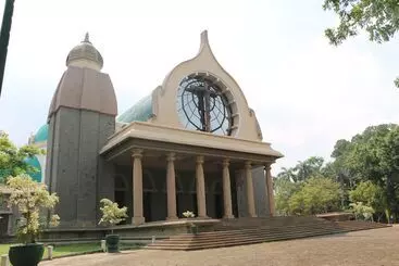 Saninro Hotel Ragama