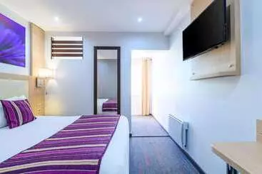 Fh Confort Hotel Orléans Co Met