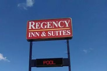 هتل Regency Inn & Suites