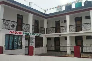 ホテル Zangchuk & Restaurant
