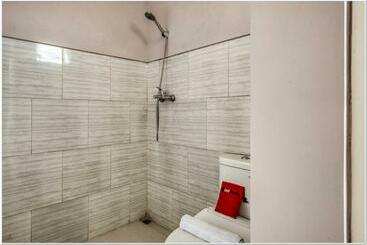 膳宿费 Reddoorz @ Bypass Juanda Airport