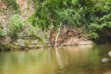 旅馆 Peniel Do Sana Guest House