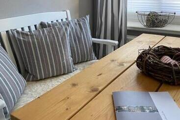 Friesen Lodge Apartments