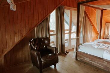 호텔 Living In Delta   Casa De Vacanta