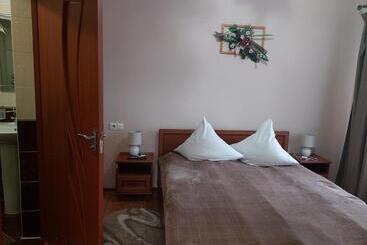 فندق Pyate Koleso