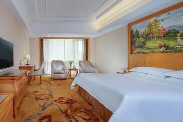 Vienna Hotel Chengdu Wenjiang Zhujiang Plaza