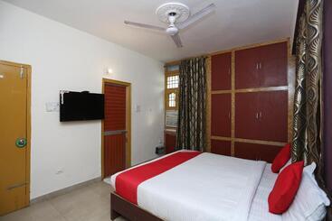 Hotel Vibrant Guest House