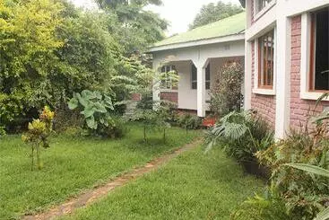Shamba Hostel