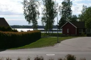 Perssons I Backens Pensionat  Sjötorps Vandrarhem & Rum