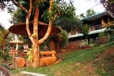 Resort Elephant Pass Ayurveda & Yoga Retreat