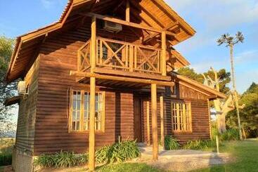 Pensió Pousada Trinca Ferro