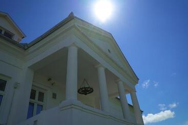 Pensionat Boutique Hotel Le Baron