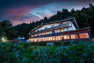 Bed and Breakfast Resort 7 Crai   Cabana Craiul Crailor