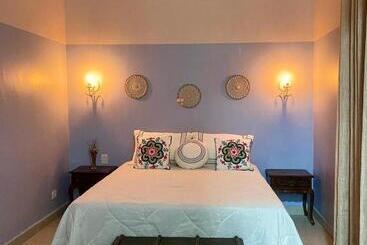 פנסיון E Pousada O Casarão