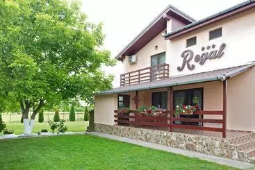 Pensiunea Regal