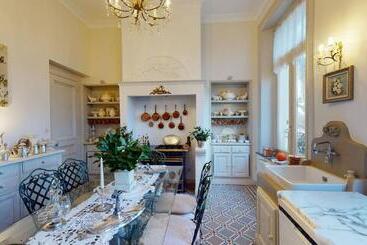 Bed and Breakfast Château Le Castel Des Anges