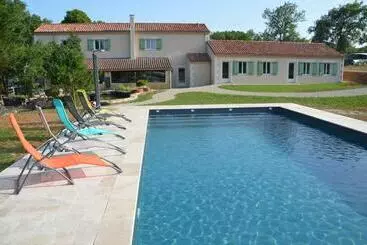 Hotel La Ferme Des Vergnes