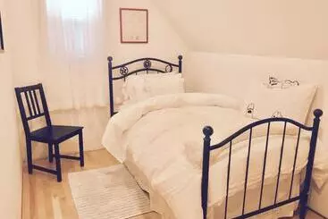Bed and Breakfast Country Dream