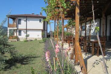 Bed and Breakfast Vis Velika