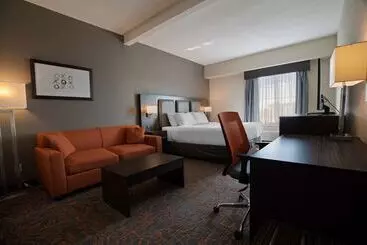 Отель Best Western Plus Executive Inn