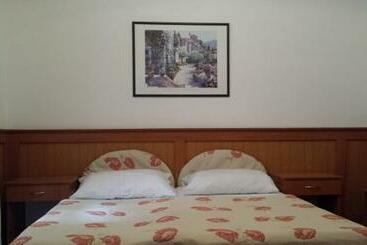 בית מלון כפרי City Swing