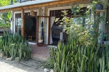 ユースホステル Punto Verde Ecological House