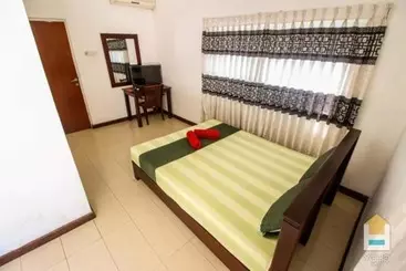 Pensjonat Yoho Sirimal Home Rest