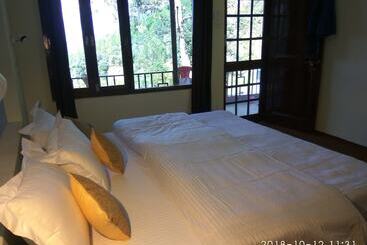 Szálloda Fearless Cloud