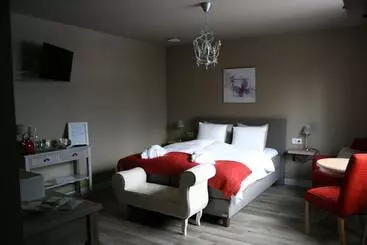 B&b Rosteline