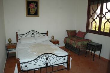 Pension L'ermitage Rouge