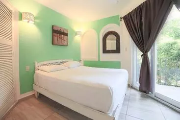 Alma y Mar Hotel & Suites