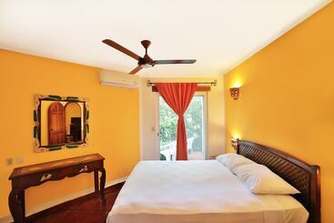 Alma y Mar Hotel & Suites